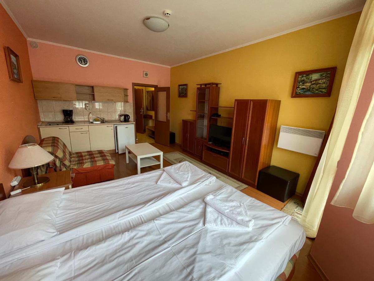 Persey Flora Apartments Borovets Esterno foto