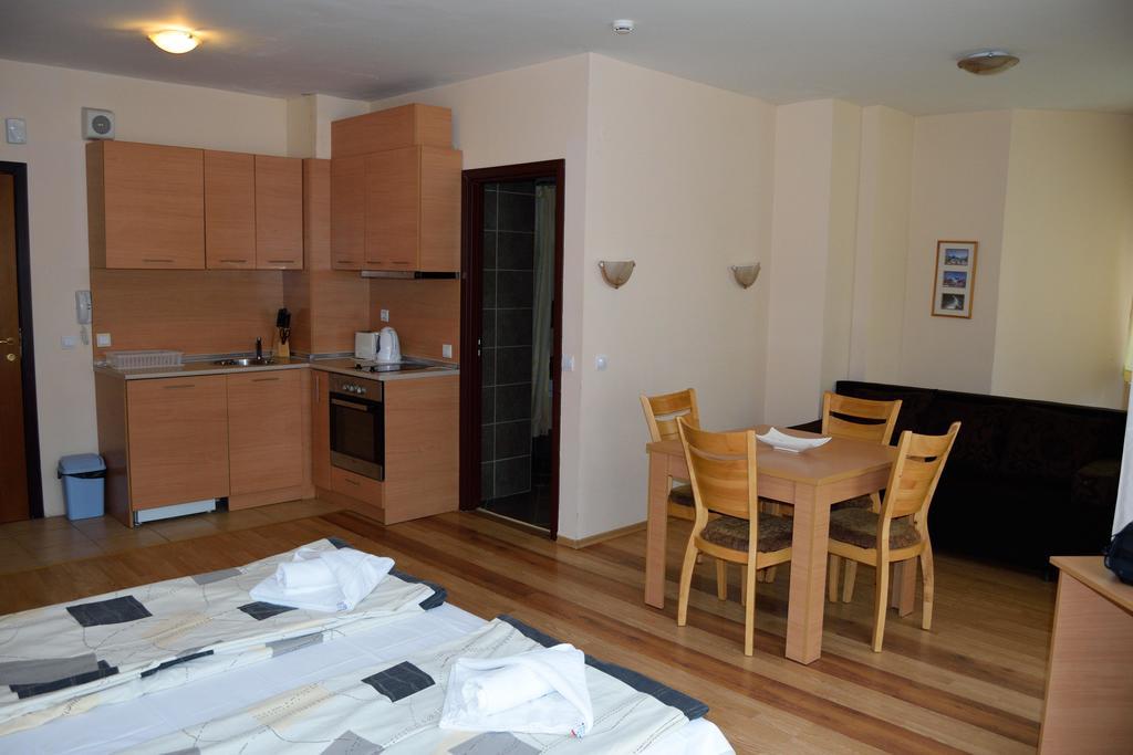 Persey Flora Apartments Borovets Esterno foto